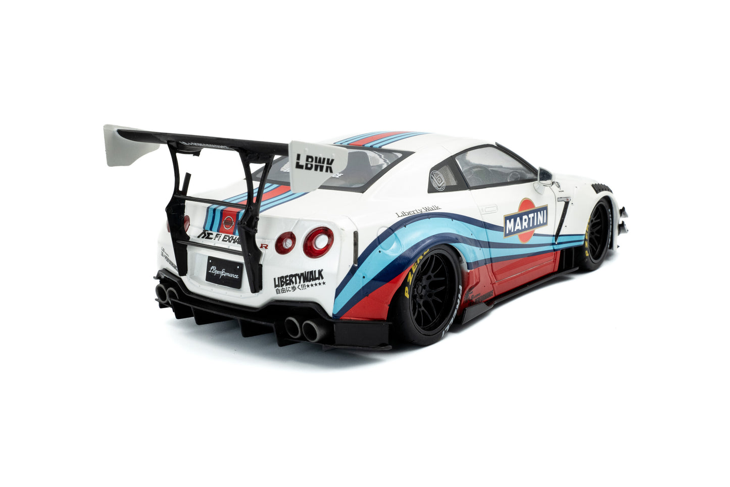 Nissan GT-R (R35) W/ Liberty Walk Body Kit 2.0 – M – 2024