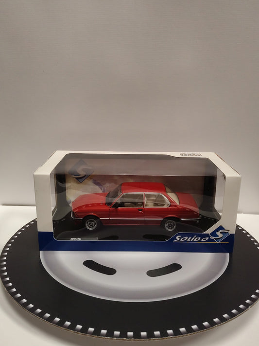 BMW 323I - KASTANIENROT METALLIC - 1980 1/18 S1812802 SOLIDO
