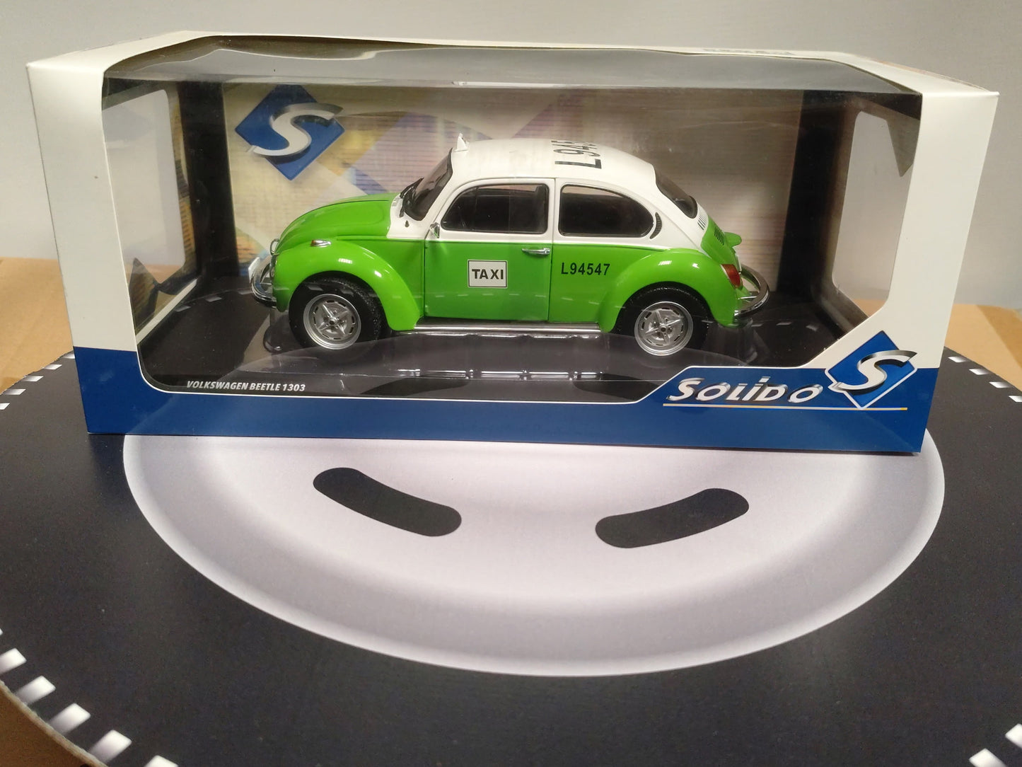 VOLKSWAGEN BEETLE 1303 MEXICAN TAXI 1974 1/18 S1800521 SOLIDO