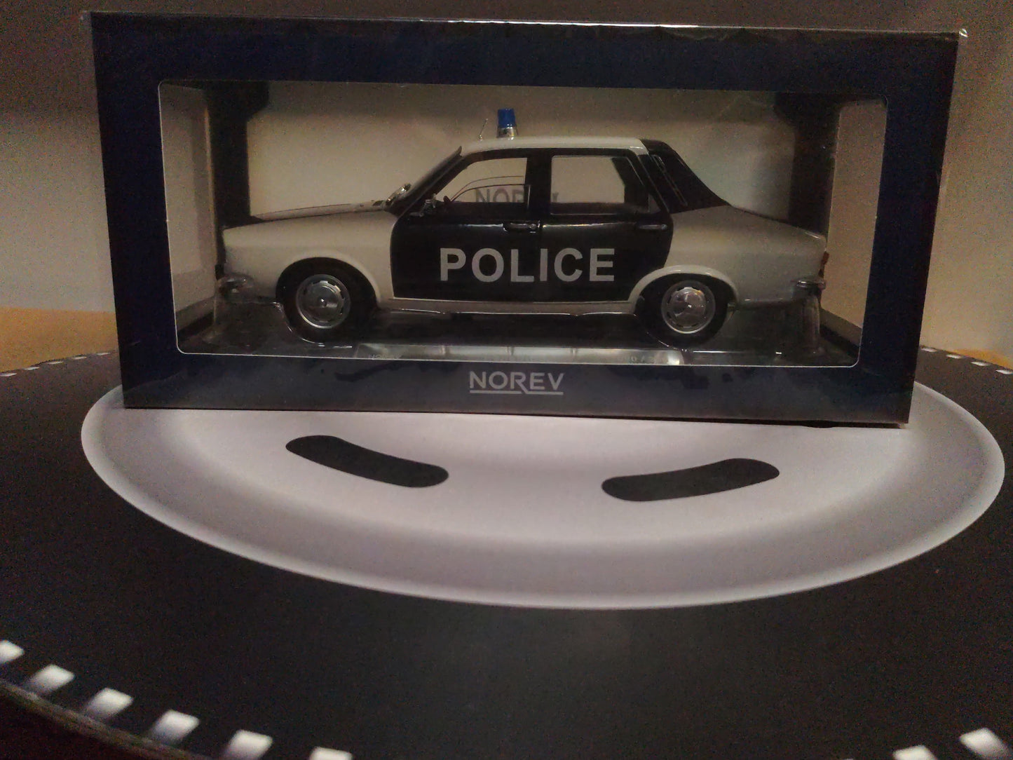 RENAULT 12 POLICE 1973 NUMÉROTÉ 090/250 1/18 185262 NOREV