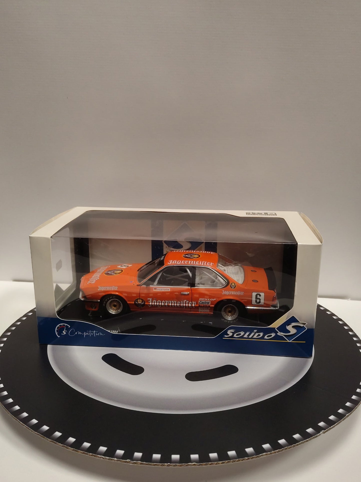 BMW 635 CSI (E24) - EUROPEAN TOURINGCAR CHAMPION 1984 - H.STUCK #6 1/18 S1810302 SOLIDO