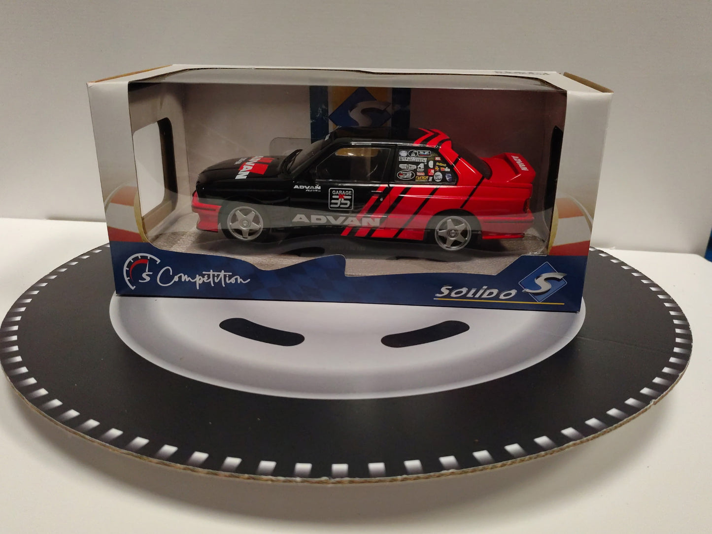 BMW E30 M3 - ADVAN DRIFT TEAM - 1990 1/18 S1801521 SOLIDO