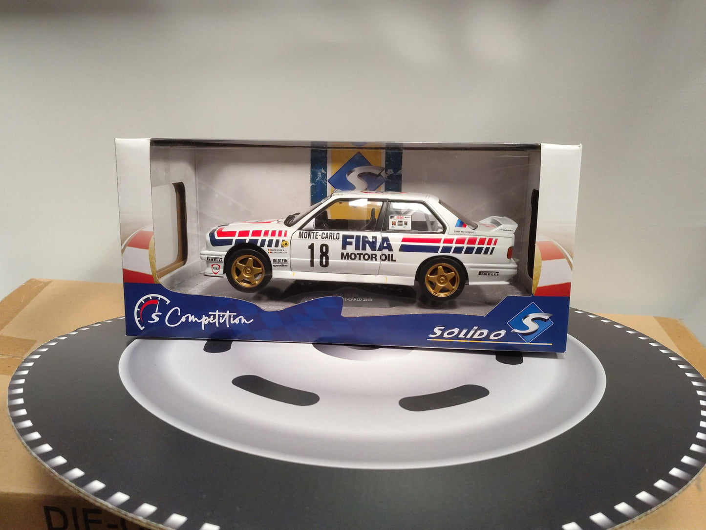 BMW E30 M3 GR.A RALLY MONTECARLO 1989 M.DUEZ/A.LOPES #18 1/18 S1801518 SOLIDO