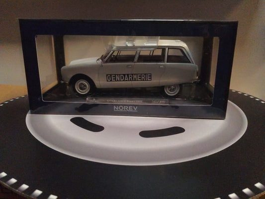 CITROËN AMI 8 BREAK GENDARMERIE 1975 NUMÉROTÉ 141/200 1/18 181676 NOREV