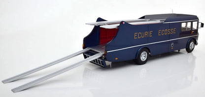 camion transporteur CMR206 1/18 Type : TS3 - Transporter Ecurie Ecosse 1959