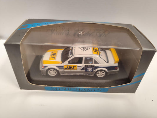 Mercedes 190 E 2.5-16 Evolution 2, fabriquée par Minichamps sous la marque Paul's Model Art.
