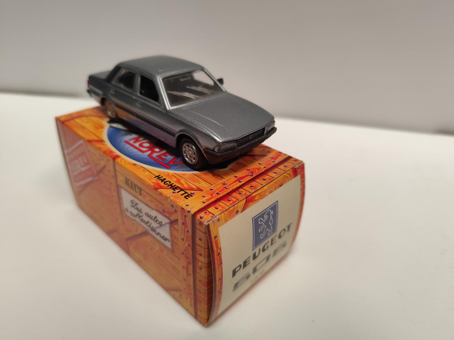 peugeot 505 1979 Les miniatures de Norev 1/43