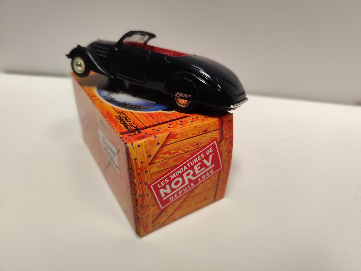 Peugeot 402 Eclipse 1936 1/43 Norev