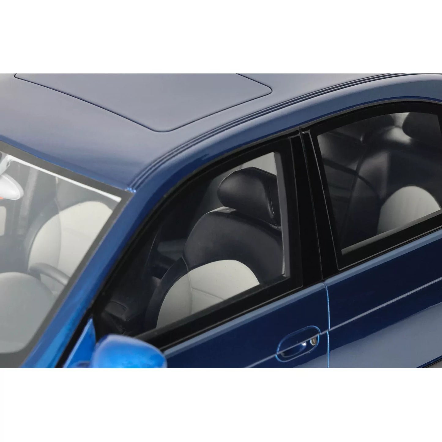 BMW E39 M5 1/12 Otto G073 2000 exemplaires 1998