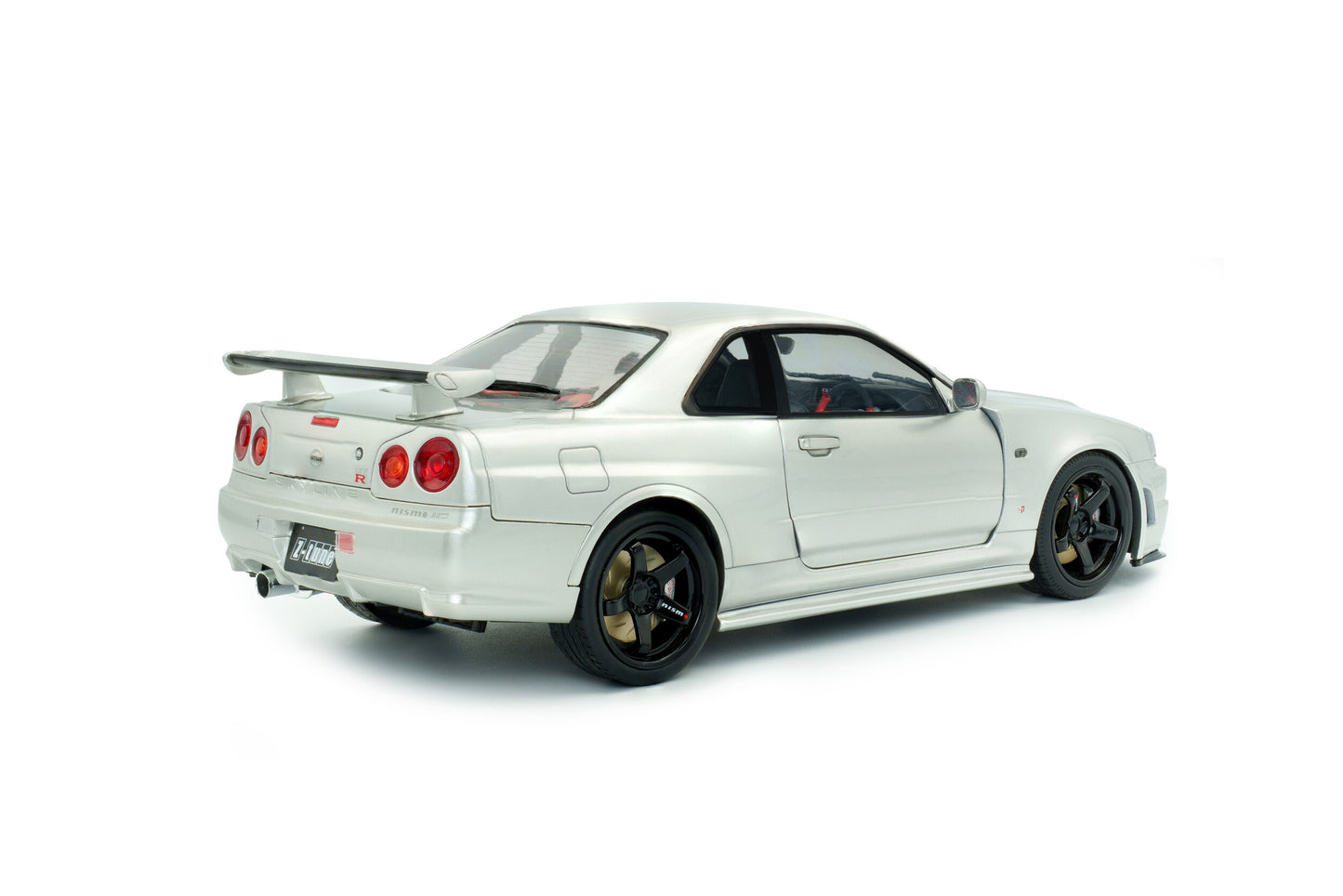 Nissan Skyline GT-R (BNR34) with NISMO Parts – 1999