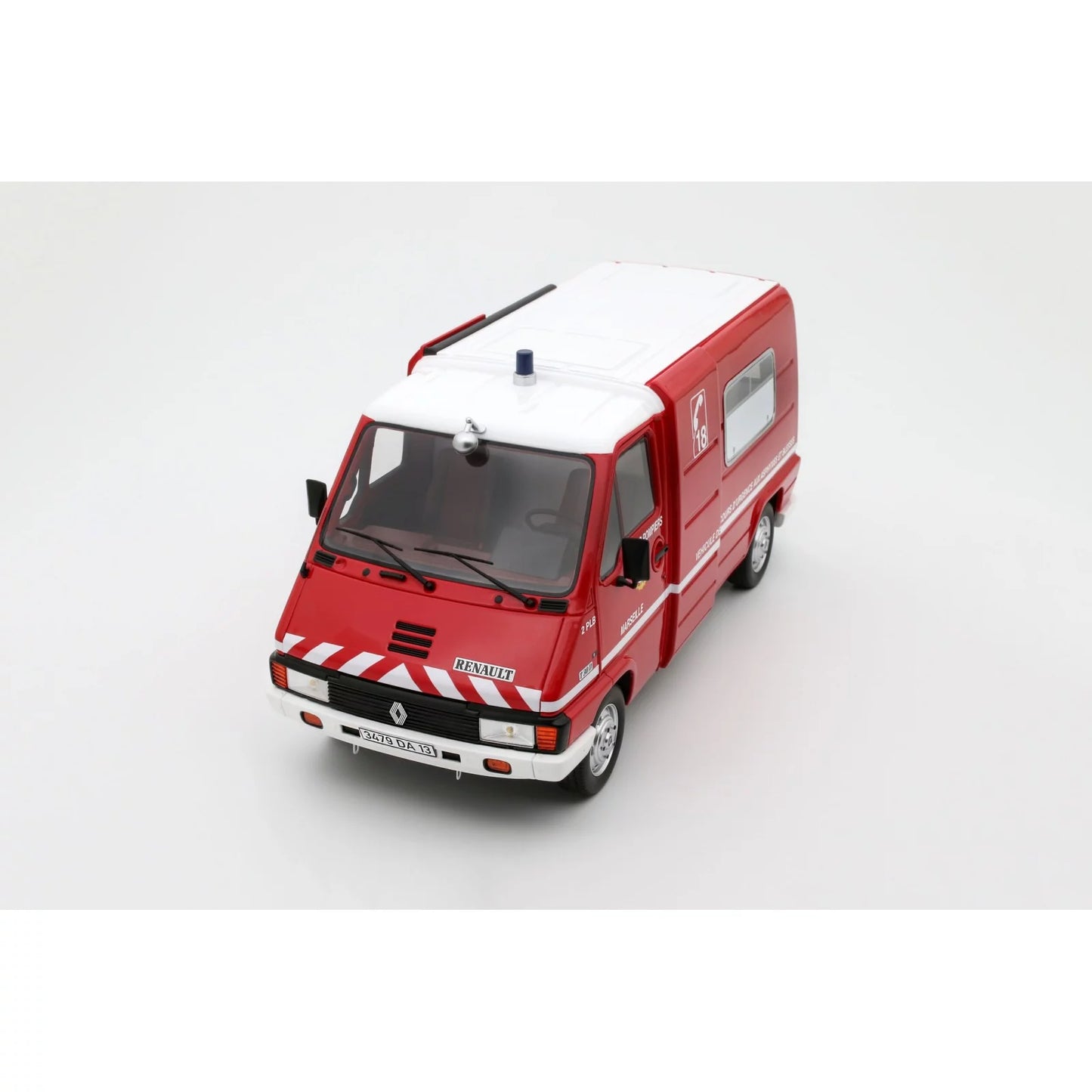 Renault Master T30 VSAB Pompiers 1980 OT 1107 LIMITE A 999 EXEMPLAIRE