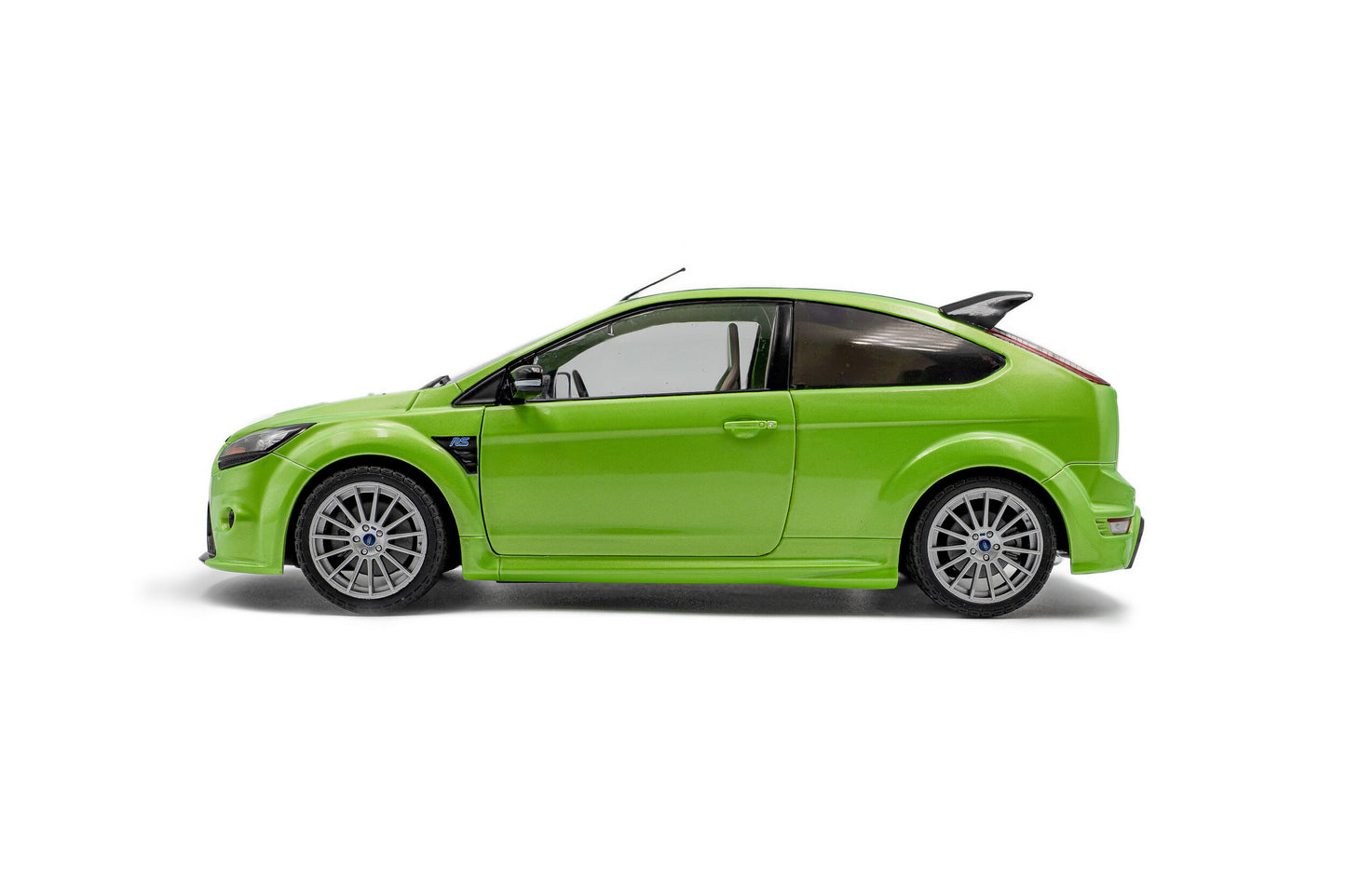 Ford Focus RS MK2 – Ultimate Green Metallic – 2009