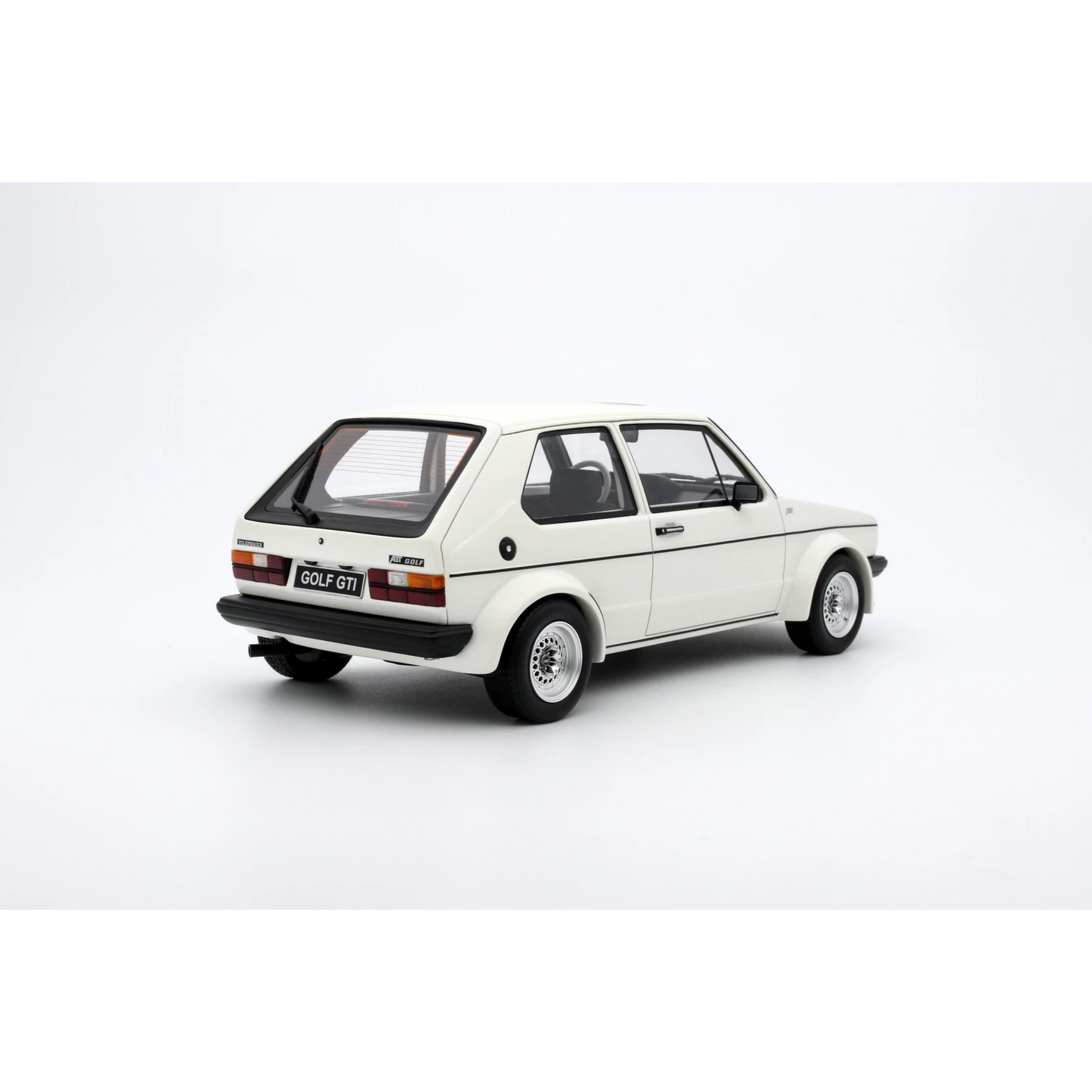 Résine OT1014 Otto Models échelle 1/18 - Volkswagen Golf GTI - Blanc