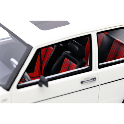 Résine OT1014 Otto Models échelle 1/18 - Volkswagen Golf GTI - Blanc